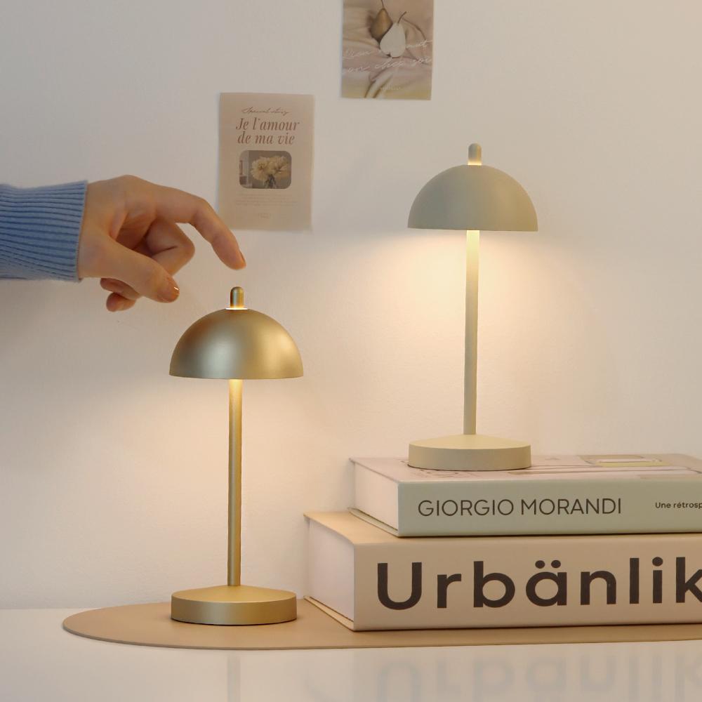 세르네 미니 무드등 무선 LED 충전식 스탠드 램프 카페 인테리어 테이블 조명 선물