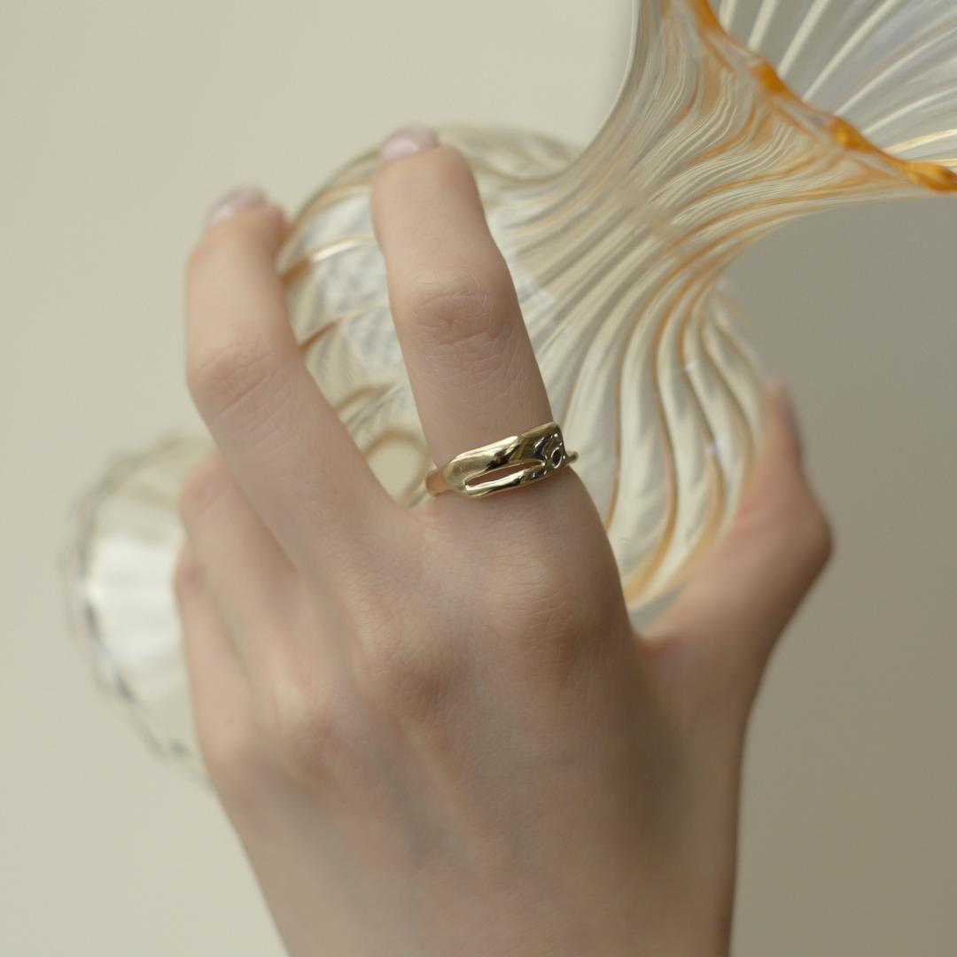 Melting two line Ring