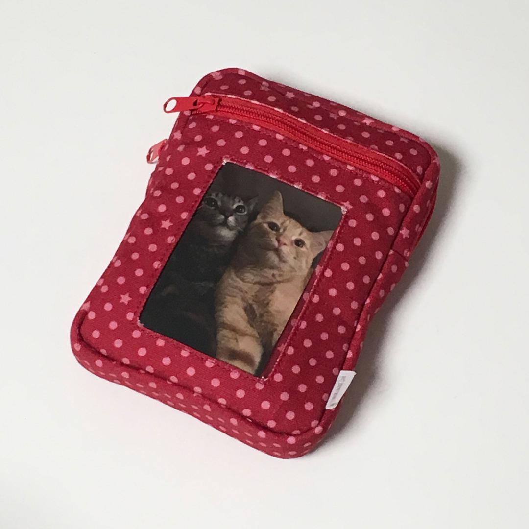 Photo Holder Pouch: Red