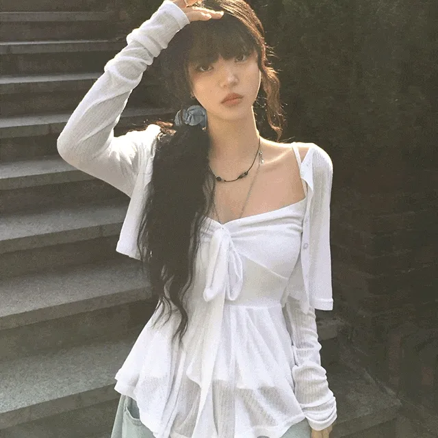 [세트/인생샷템🖤] 포엠 여리루즈 리본 발레코어 차르르 셔링 살안타템 나시탑 가디건 세트 onecolor