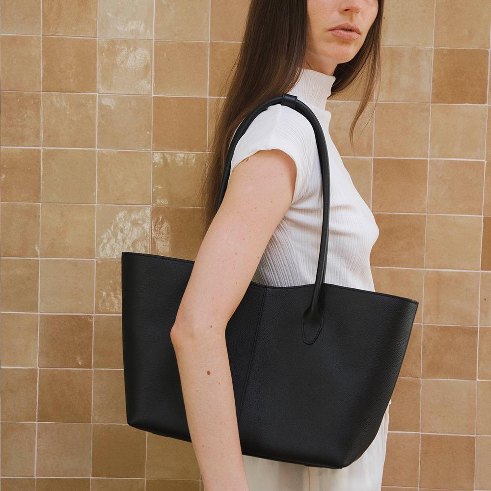 [5/26 예약배송] Maia bag - 90s Black