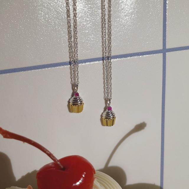 cupcake necklace 컵케이크 목걸이