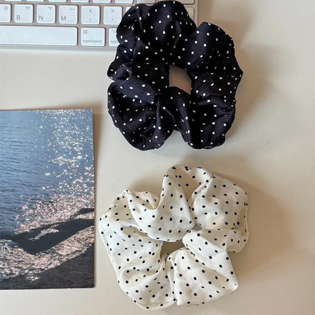 퓨어린 [ 퓨어린 기획 / 1+1 ] 도트 땡땡이 헤어곱창 헤어 슈슈 화이트 블랙 도트헤어 빅 스크런치 곱창 곱창밴드 머리끈 세트