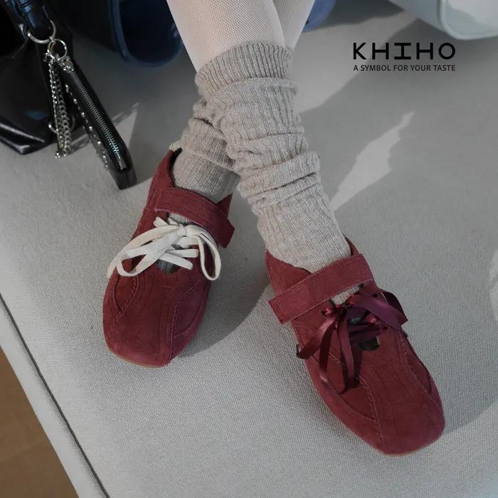 PINKING MARY JANE SNEAKERS / WINE