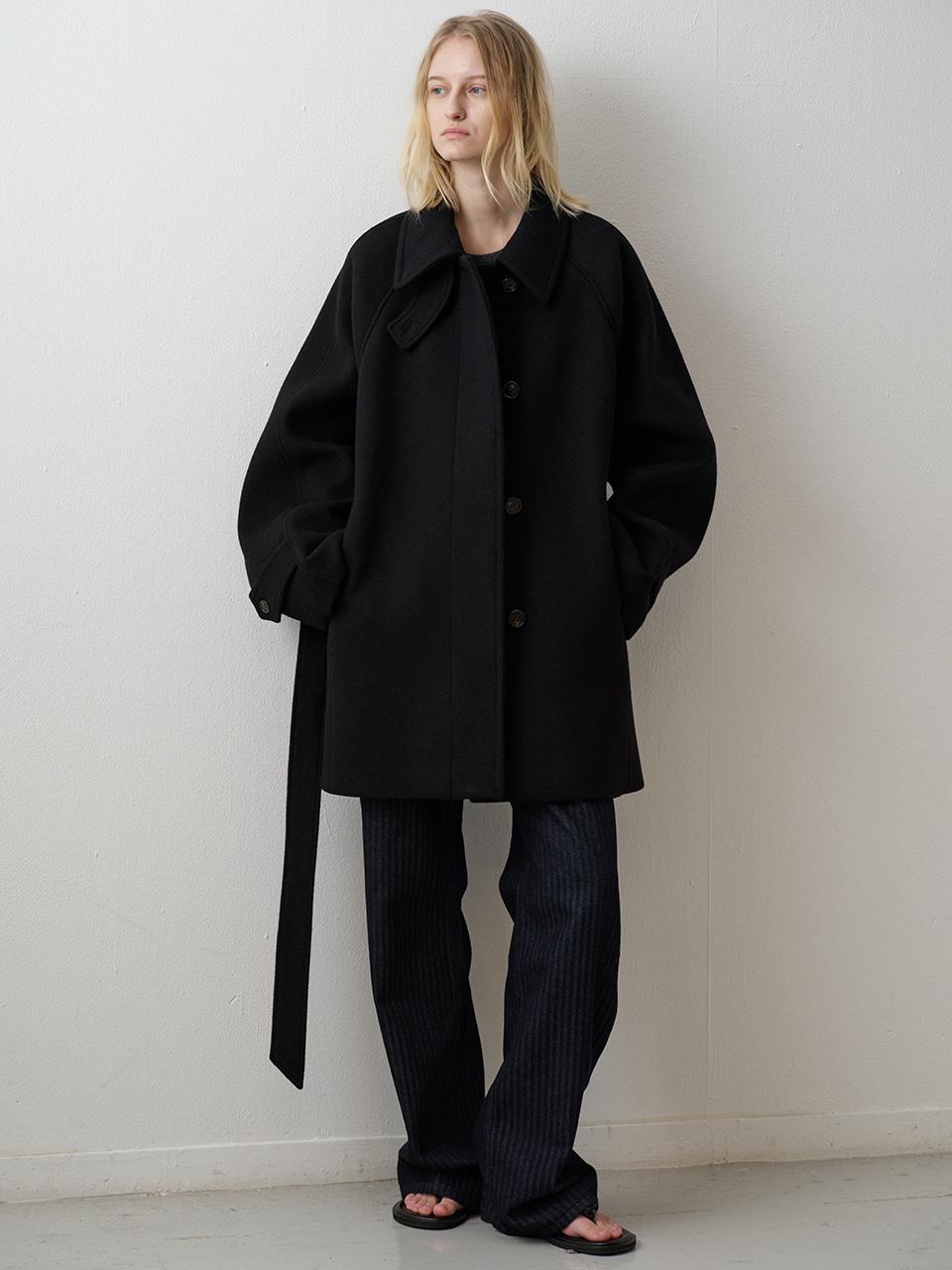 [2차 11/5예약배송] 캐시미어 벨티드 하프 코트_black