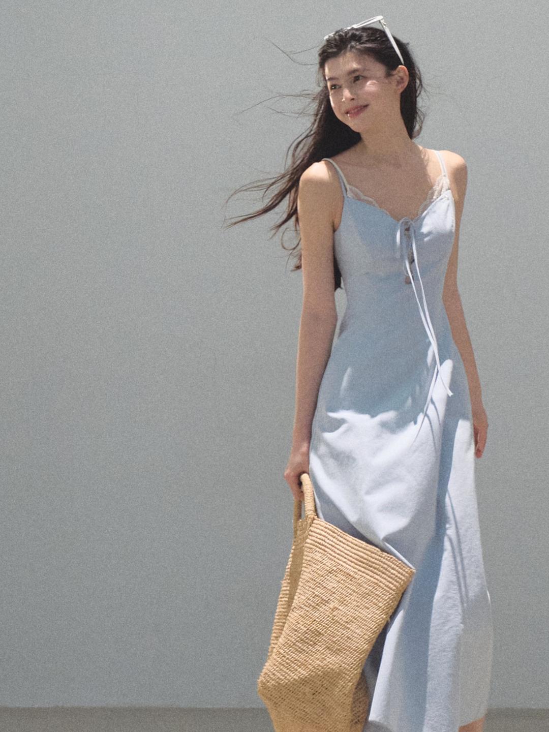 [OAK MOO] "Wonderful Peace\" Stitch Hollowed-Out Maxi Dress