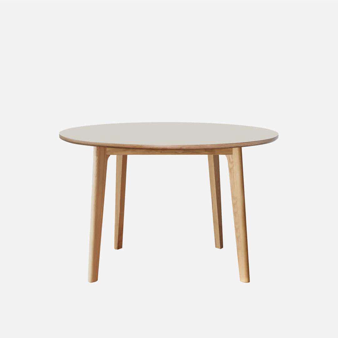 시그니처 라운드 테이블