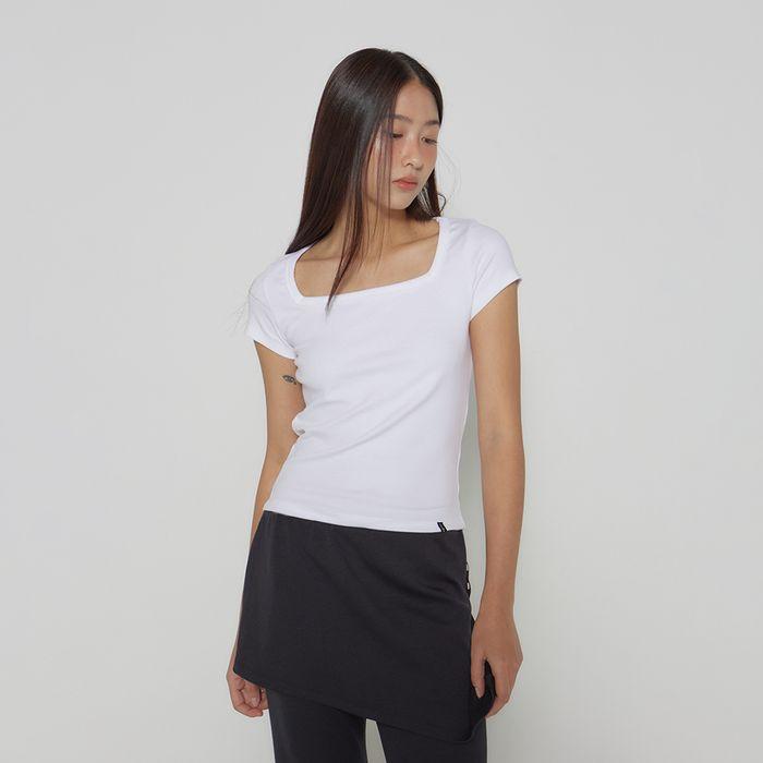 D. BASIC COTTON SQUARE-NECK T - 10 COLOR