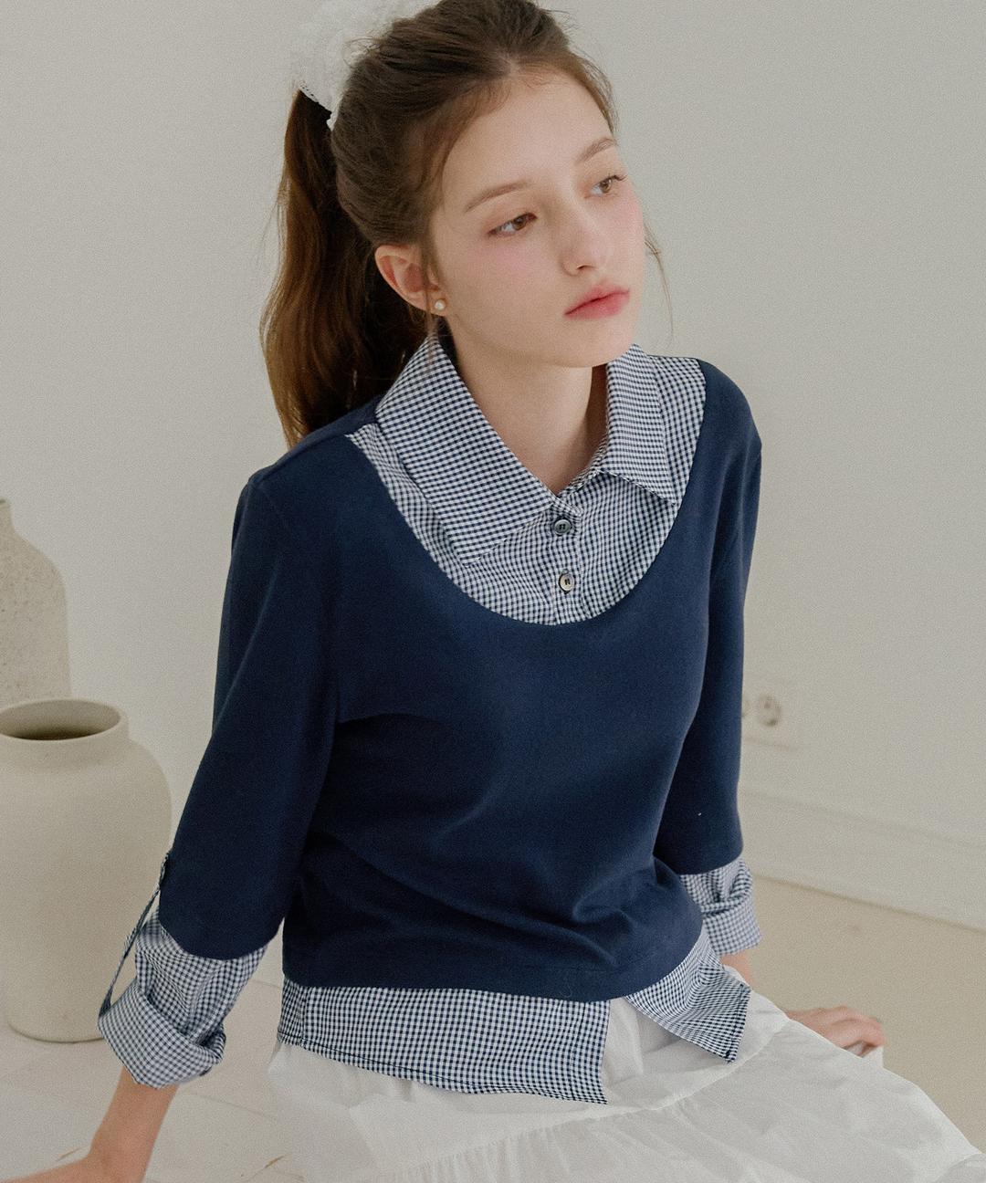 [ Pre-order Coming soon 08.18 11:00am ] Chase Layered Collar Top ( Navy )