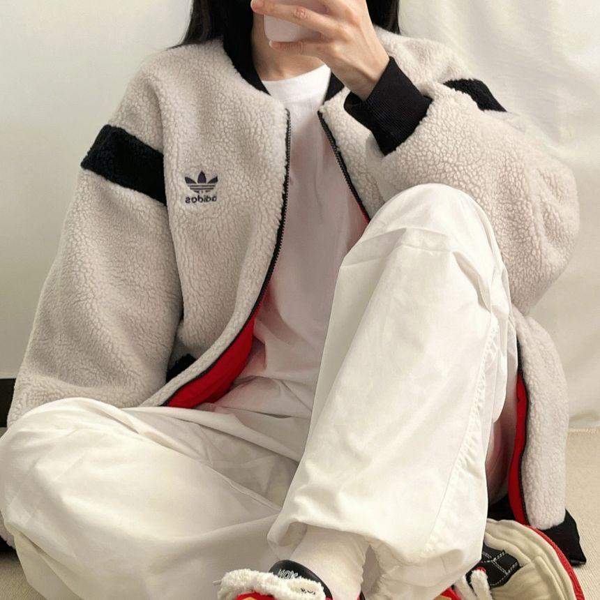 아디다스 오리지널스 셰르파 봄버 리버서블 아이보리