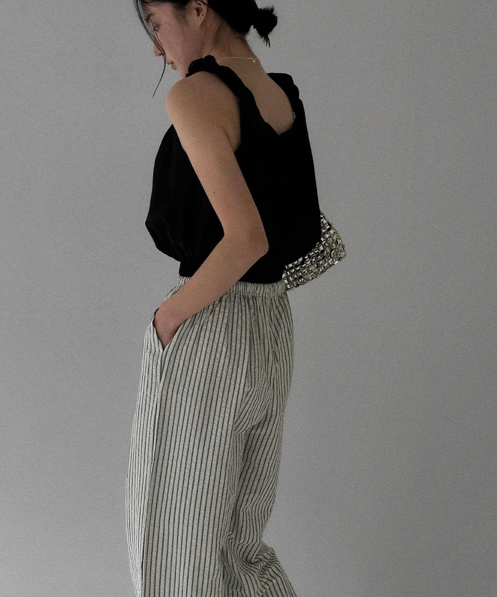 피버 트위스트 블라우스