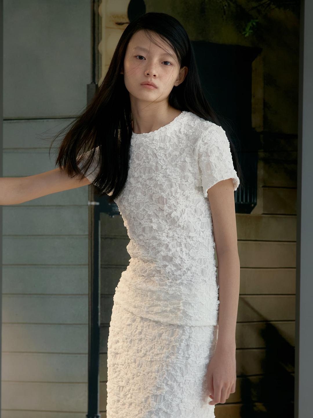 Wrinkle Round Neck Top - White