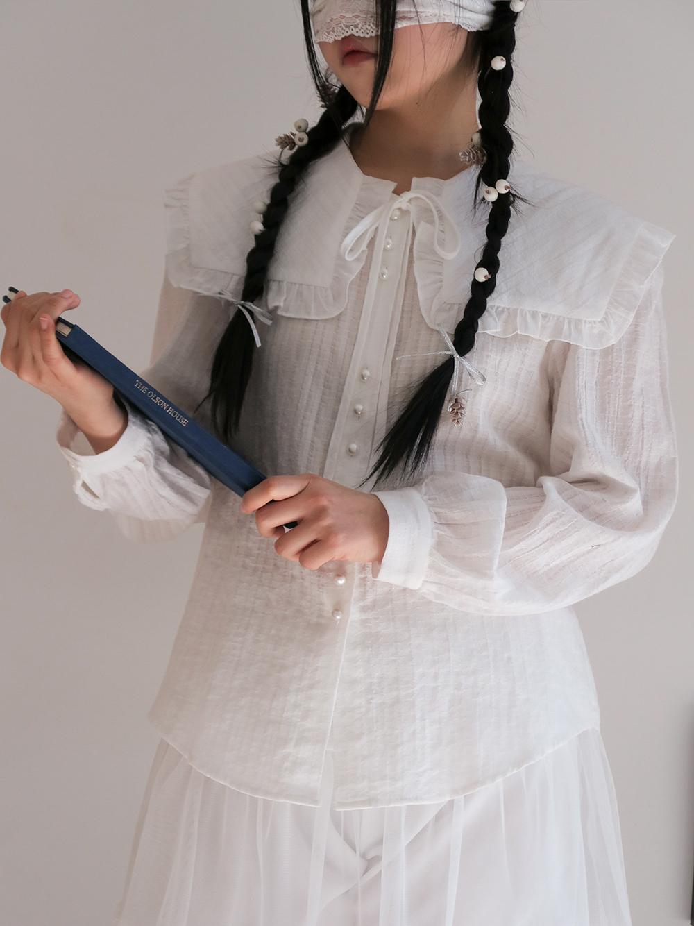 Roisen Frill blouse