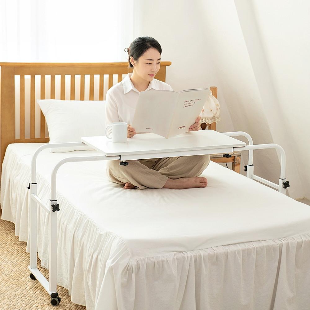 침대용 이동식 바퀴달린 테이블 간이 책상 침대 위 높낮이조절 쇼파 협탁 보조 김세정 원목 80x40