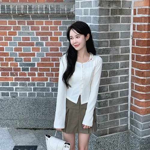 [당일출고/주문폭주🎉] 오프숄더 발레코어 와플 리본 단추 티셔츠