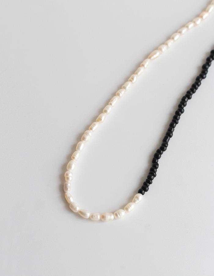 suzuran) bi color pearl neckless 5차 재입고