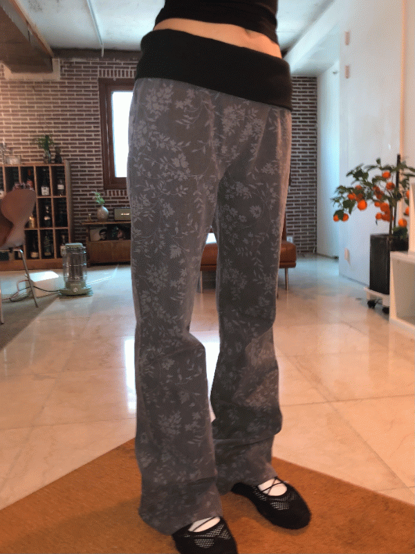 뮤트 플로럴 팬츠