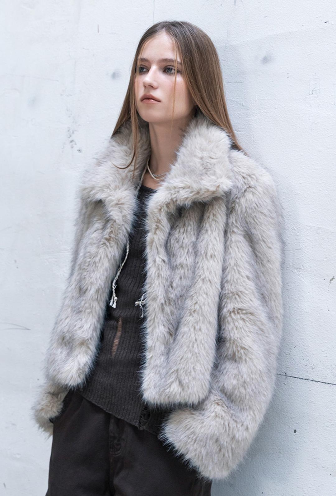 [예약판매] 스탠카라 페이크퍼 숏자켓_MIWJLG111G