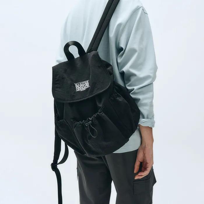 CLASSIC LOGO STOPPER POCKET BACKPACK black