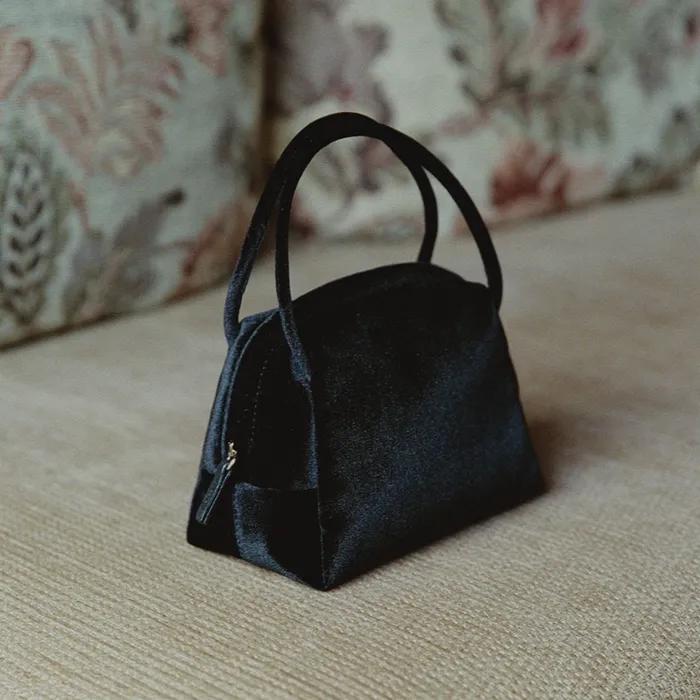 [29CM 단독] BIJOU VELVET BAG_BLACK