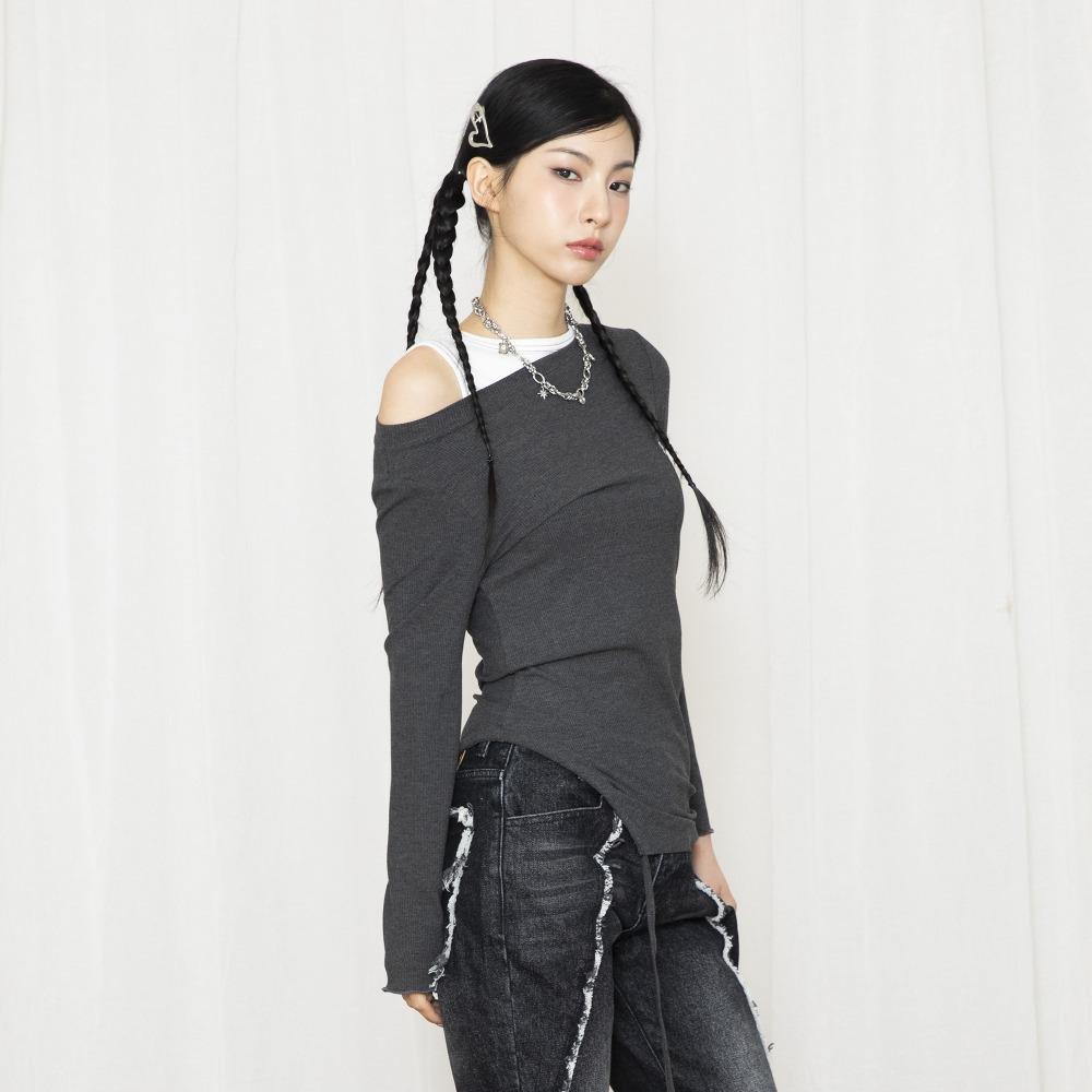 WXT027 사이드 컷아웃 셔링 원숄더 롱슬리브 (CHARCOAL)