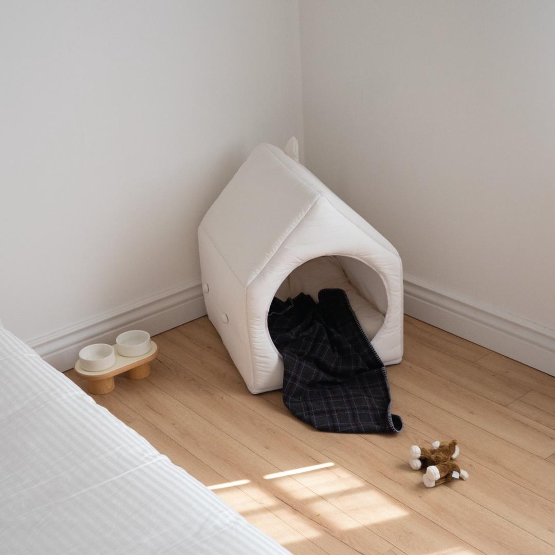 Informal House Family / White