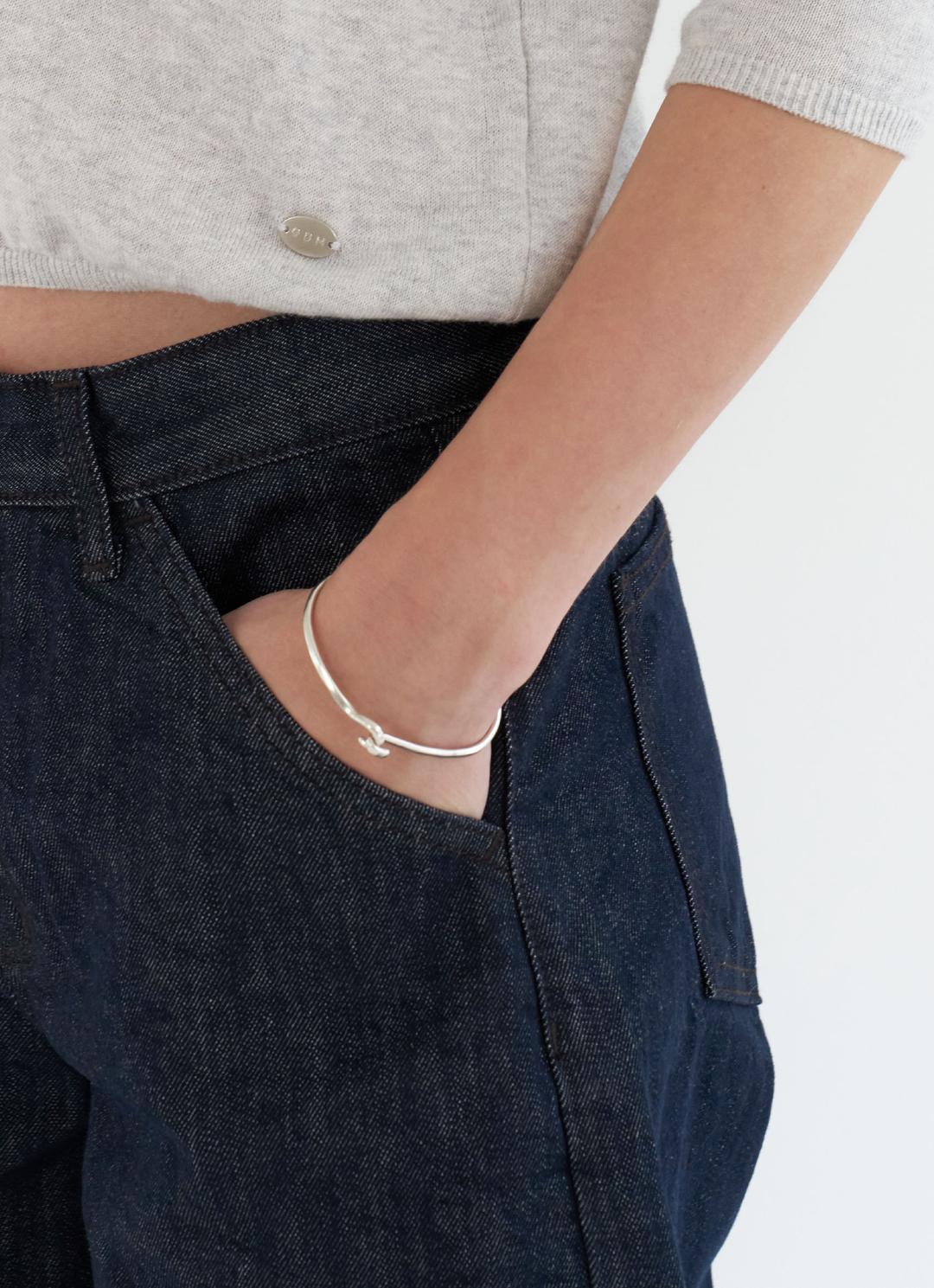[9/19 예약배송] 25FW KNOT BANGLE / SILVER