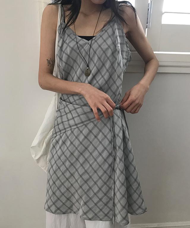 데일리쥬 라벤 체크 뷔스티에 나시 원피스(반다나set)