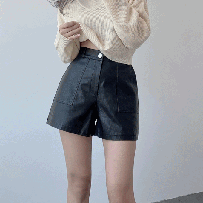 *단독진행* [ 핏강추/뒷밴딩 ] 피크 A라인 포켓 레더 가죽 숏 반바지