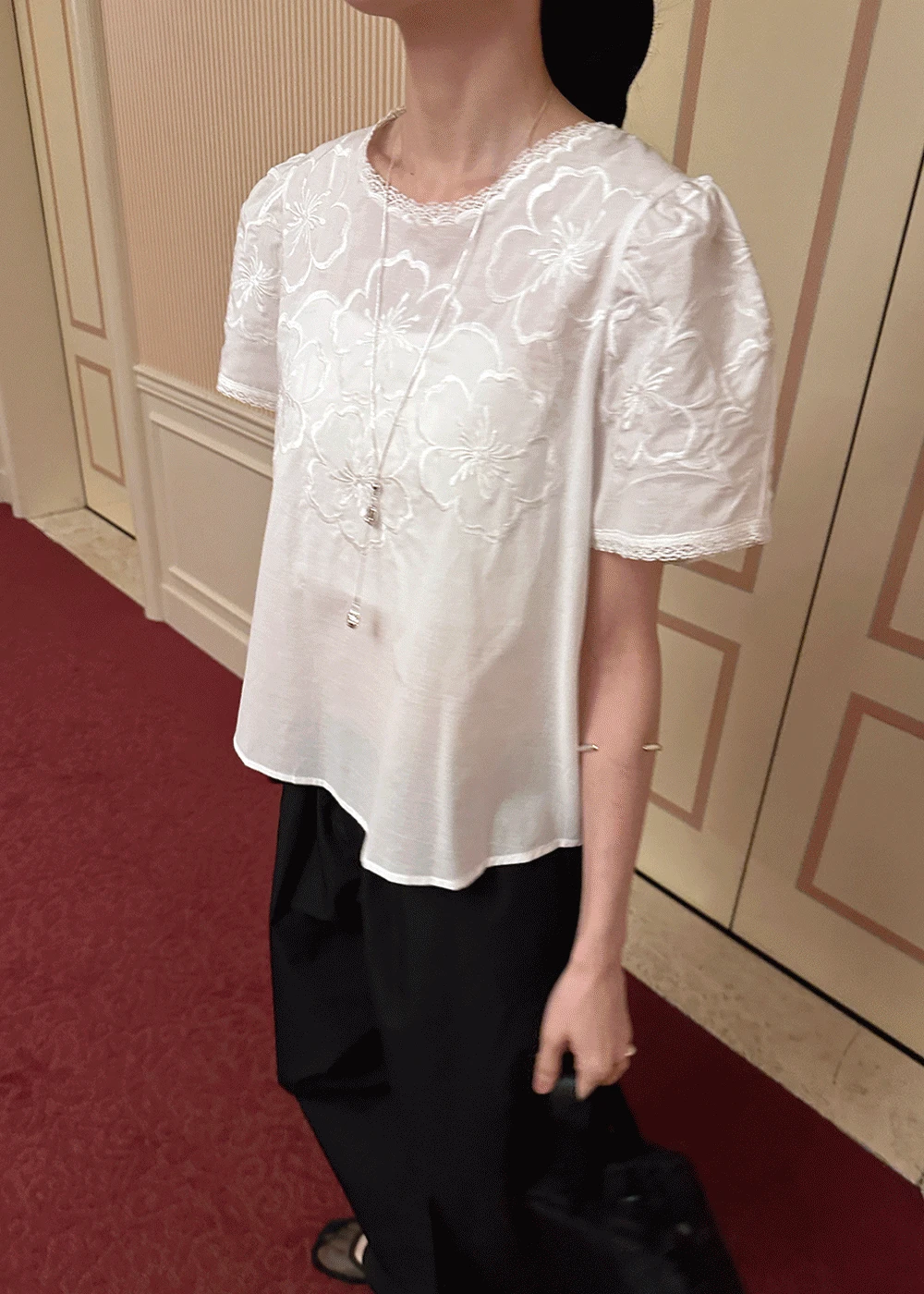 Flower puff blouse