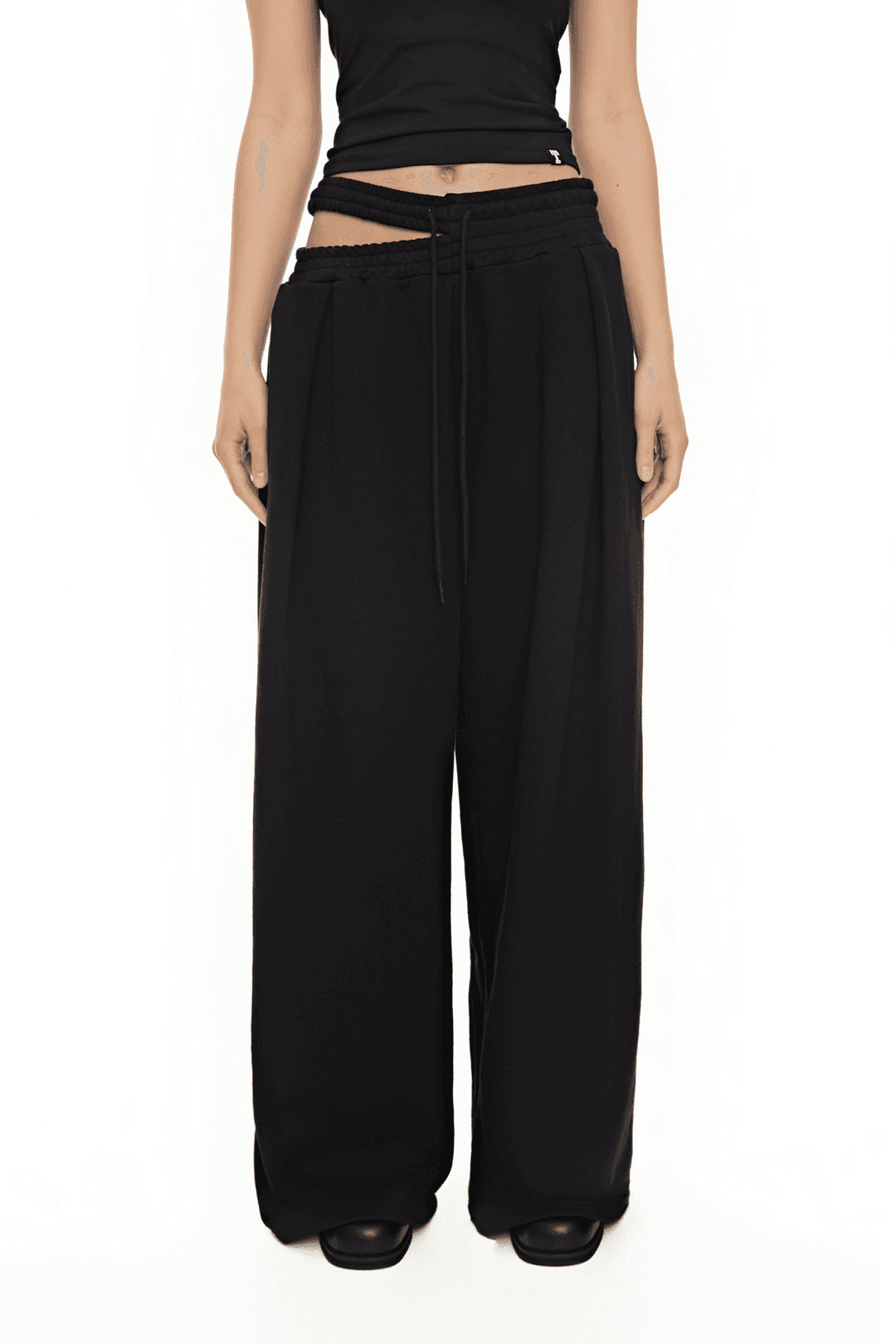 WAIST CUT-OUT PANTS (BLACK)