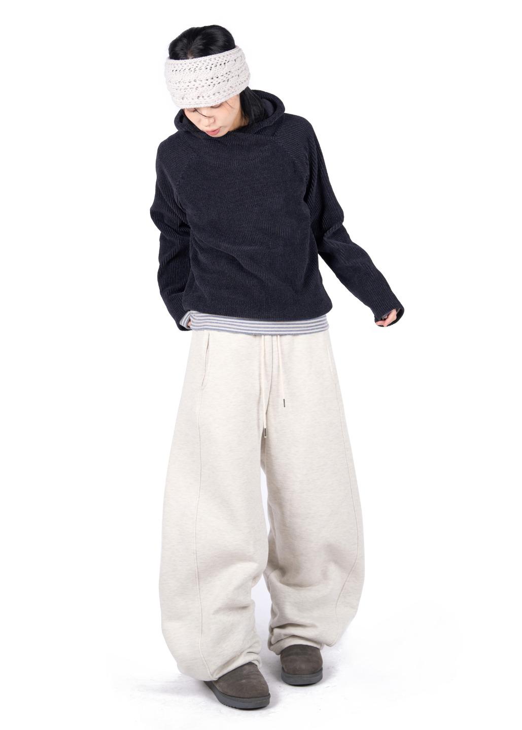 WINTER CURVED SWEAT PANTS