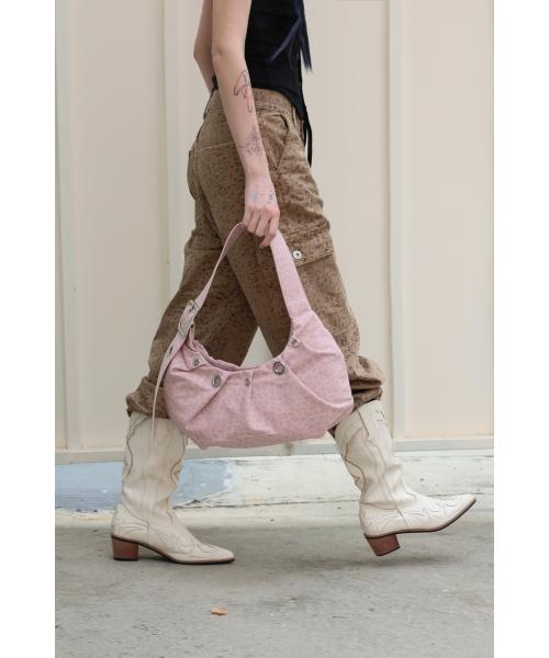 캐리 라이트 호보백 레오파드 핑크