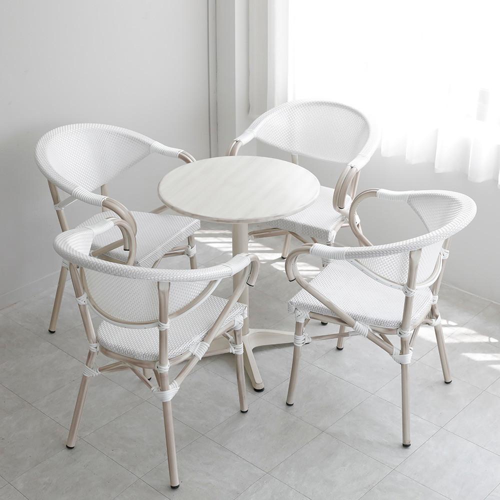 라비에르 카페 야외 테라스 라탄 철제 플라스틱 인테리어 체어 테이블 의자 세트 홈카페