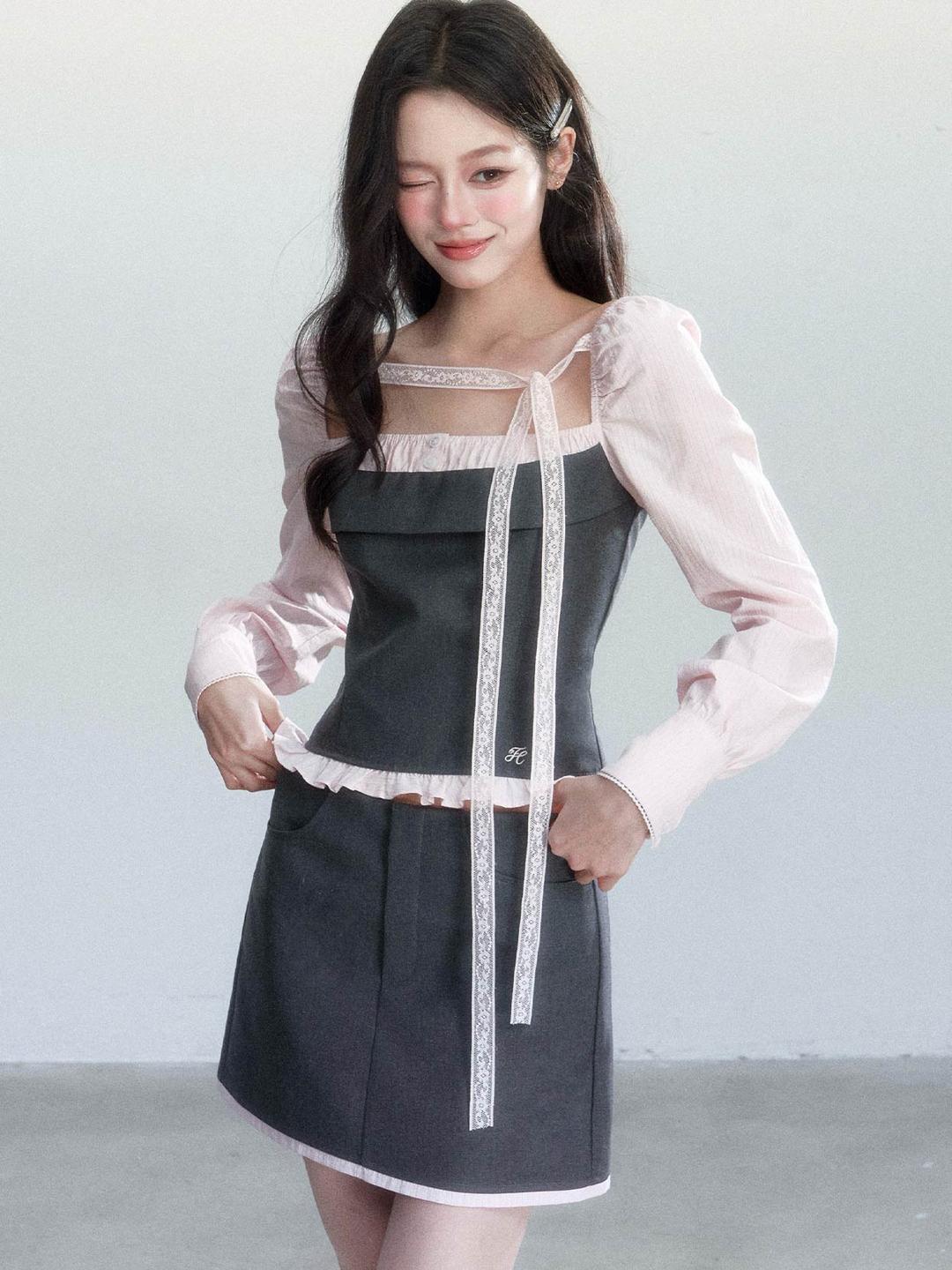 [FRAGILE HEART] Lace Strap Puff-Sleeve Top