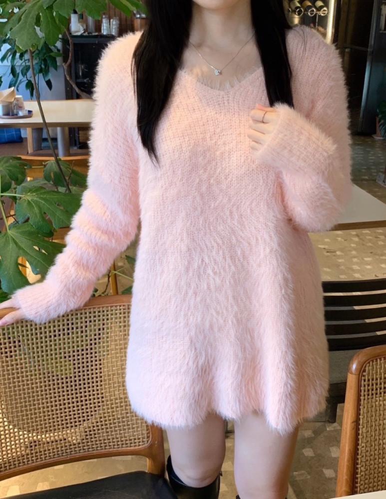 [털빠짐X] Rose v-neck knit 자몽 핑크 화이트 퍼 브이넥 롱 니트 원피스