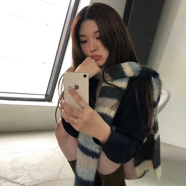 Cozy wool striped muffler