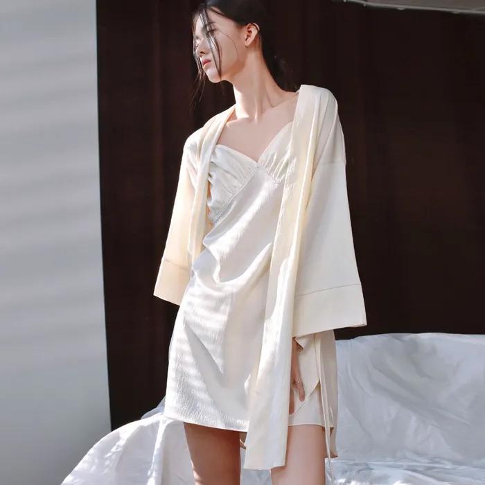[SET] Amali slip+robe ivory