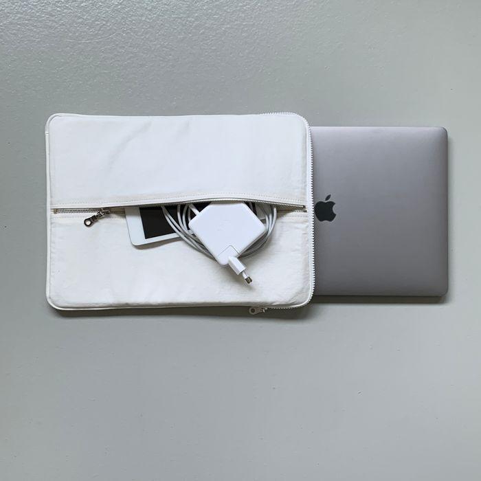 Zip-up Notebook Pouch