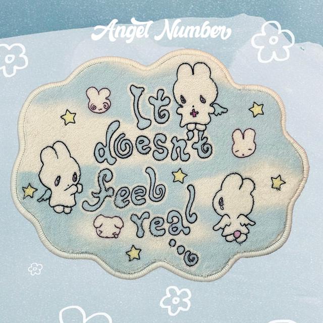엔젤넘버 Angel Bunny 엔젤버니 홈데코 미니 러그