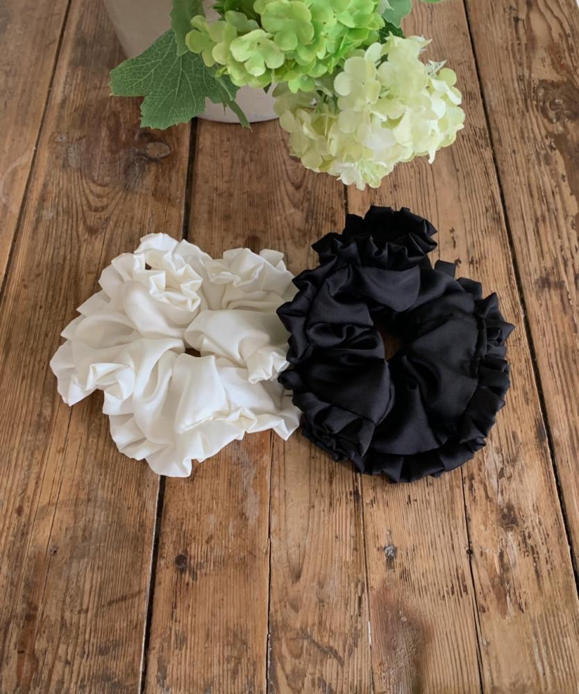 시티 프릴 빅 스크런치 머리끈 (2color)