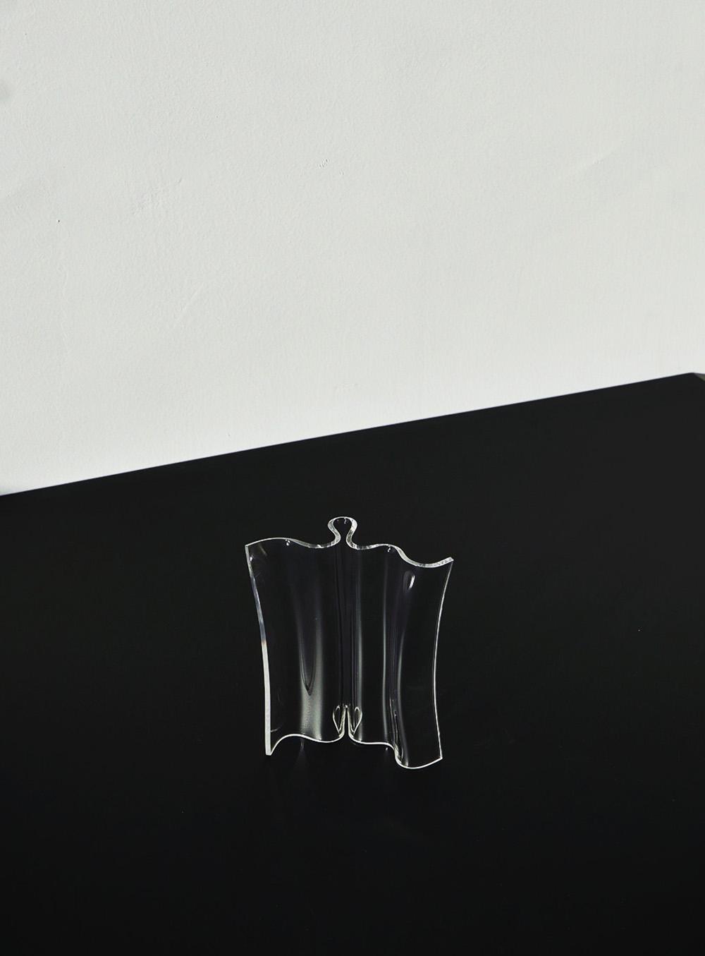 BLANKWIND VASE - CLEAR