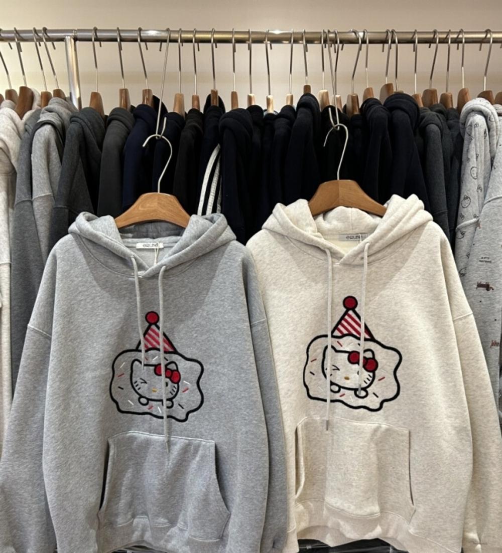 겨울 두꺼운 꼬깔 키티 루즈핏 후드티
