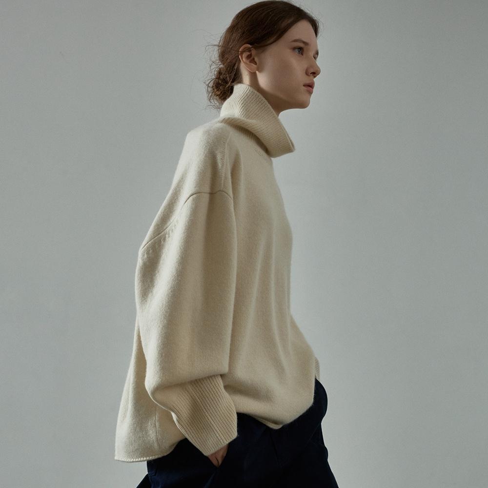 알파카 터틀넥 니트_ivory