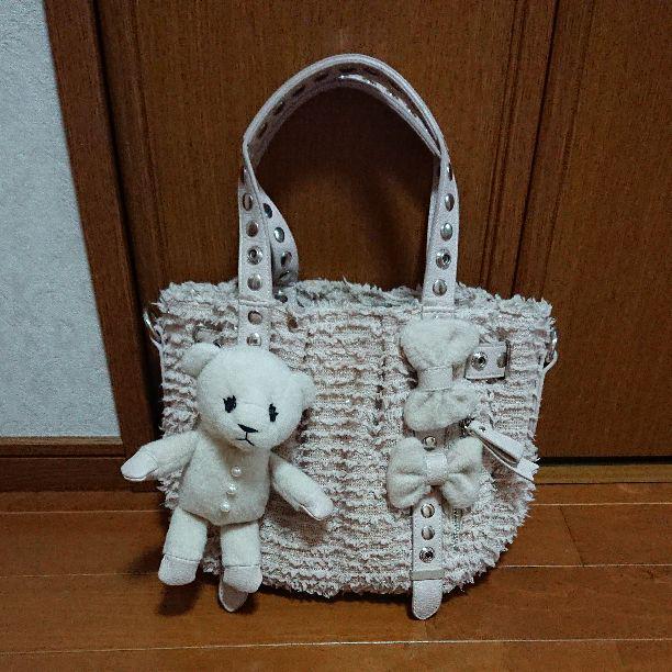 백:Samantha Thavasa