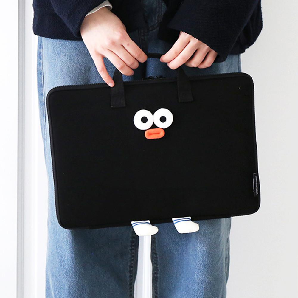 로마네 노트북 파우치 맥북 LG그램 가방 13인치 폼폼 와이드