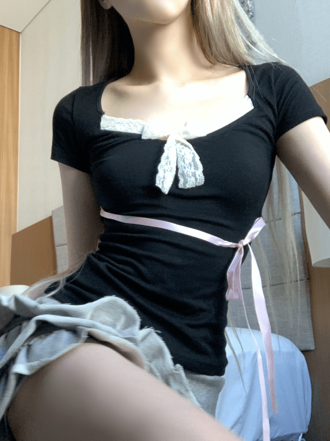 Tinifu Ribbon Lace Top (black)