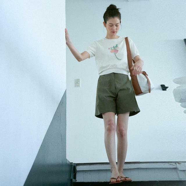 [라사제스pick]CINCH BACK HALF PANTS_DARK KHAKI
