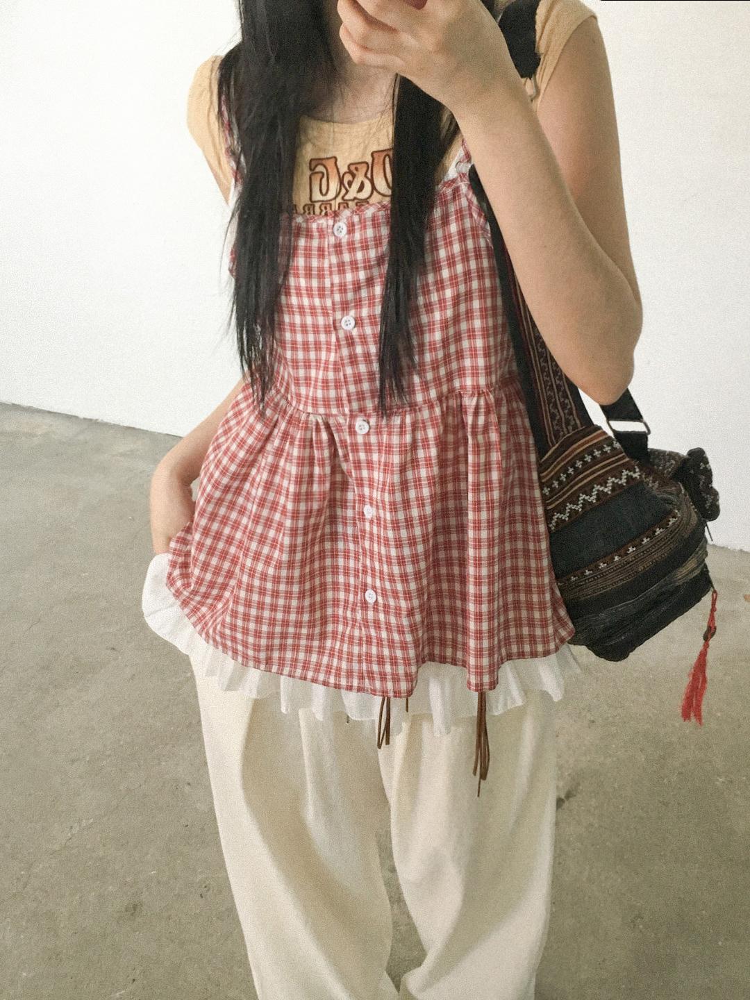 * check button sleeveless top y0003