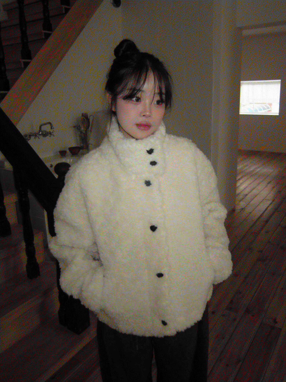 아몬드 뽀글이 크롭 자켓 - 3 color